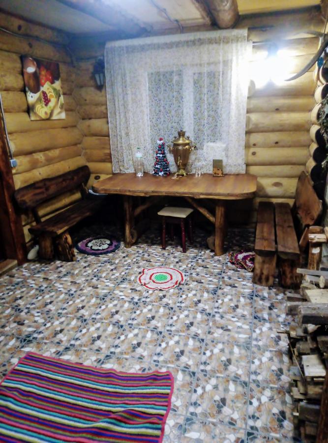 Котедж Самовар Нова Гребля Екстер'єр фото